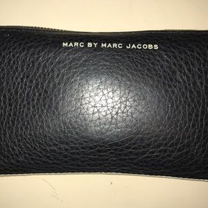 MARC JACOBS 2-TONE WALLET